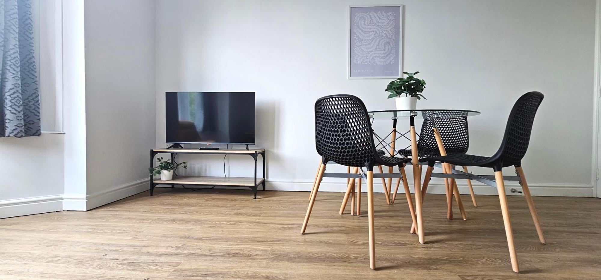 Harlequin Apartments By Switchback Stays Cardiff Værelse billede