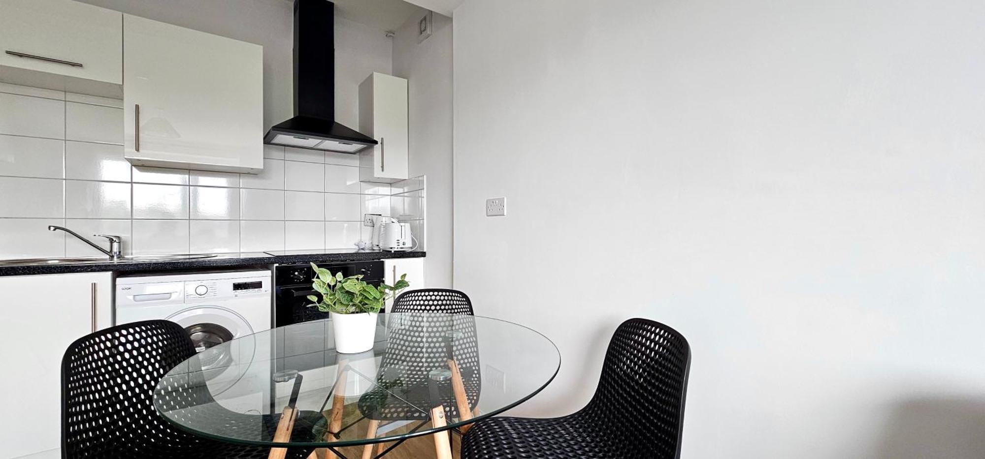 Harlequin Apartments By Switchback Stays Cardiff Værelse billede