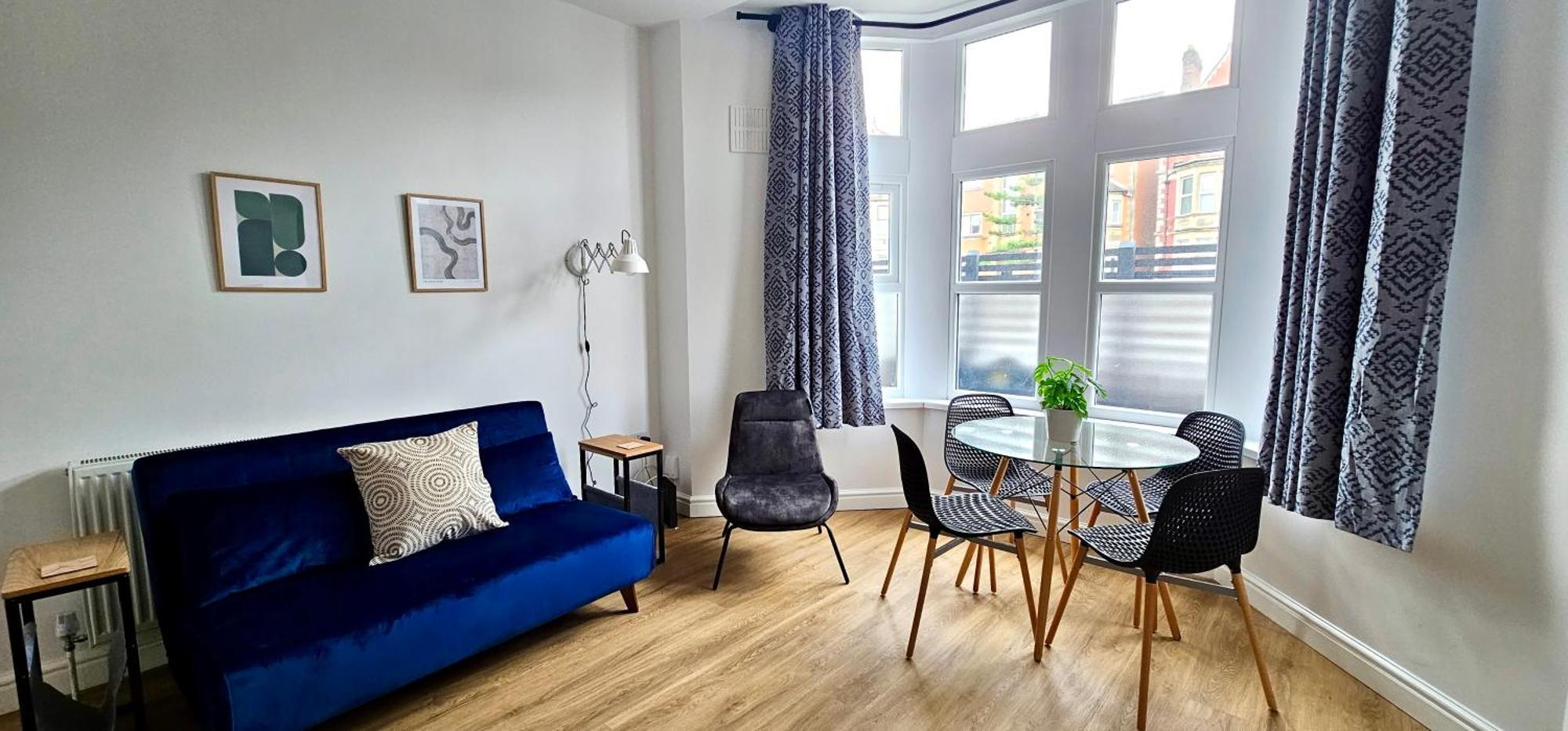 Harlequin Apartments By Switchback Stays Cardiff Værelse billede