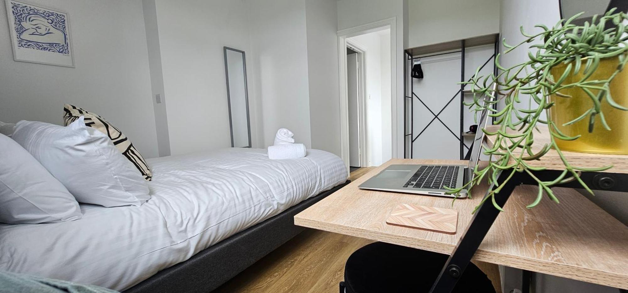Harlequin Apartments By Switchback Stays Cardiff Værelse billede